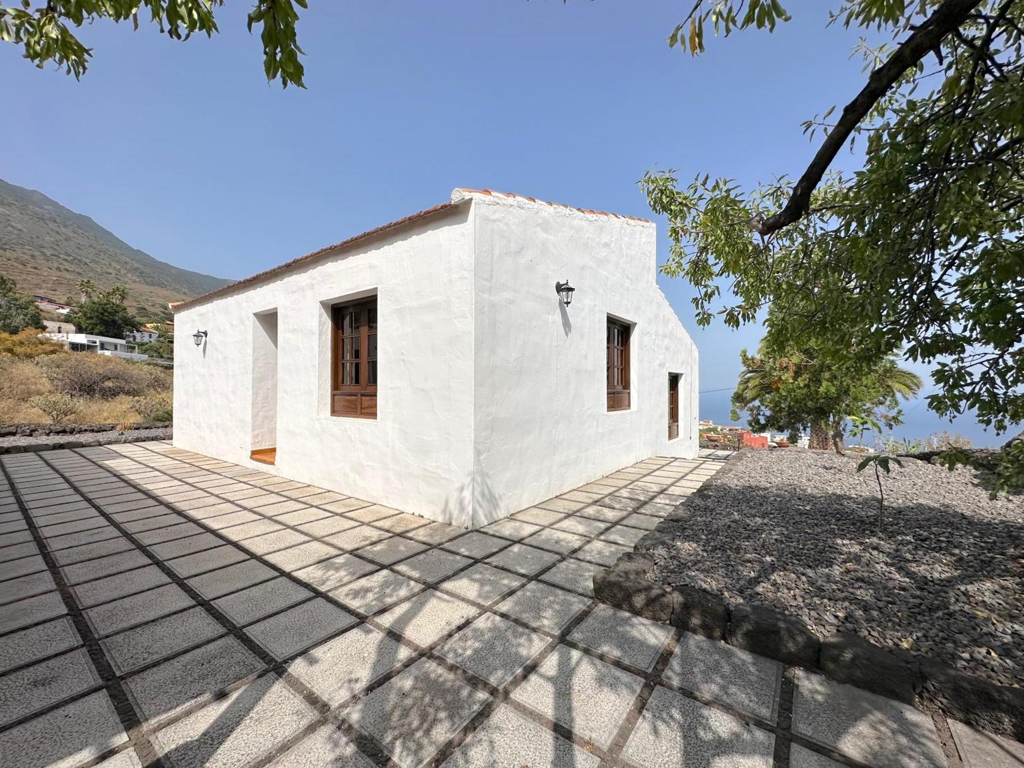 La Casita De Malnombre Holiday home *
