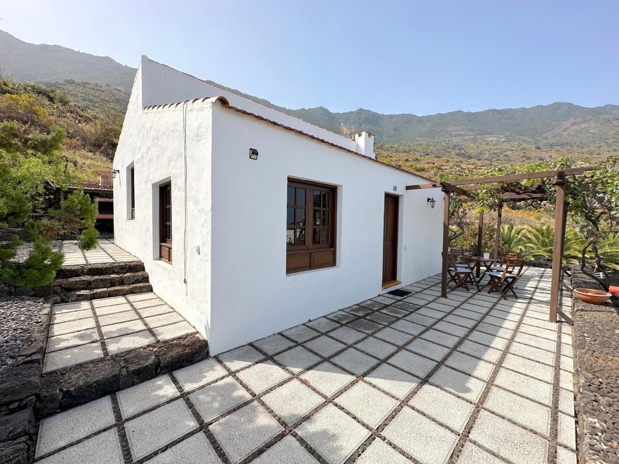 La Casita De Malnombre Holiday home