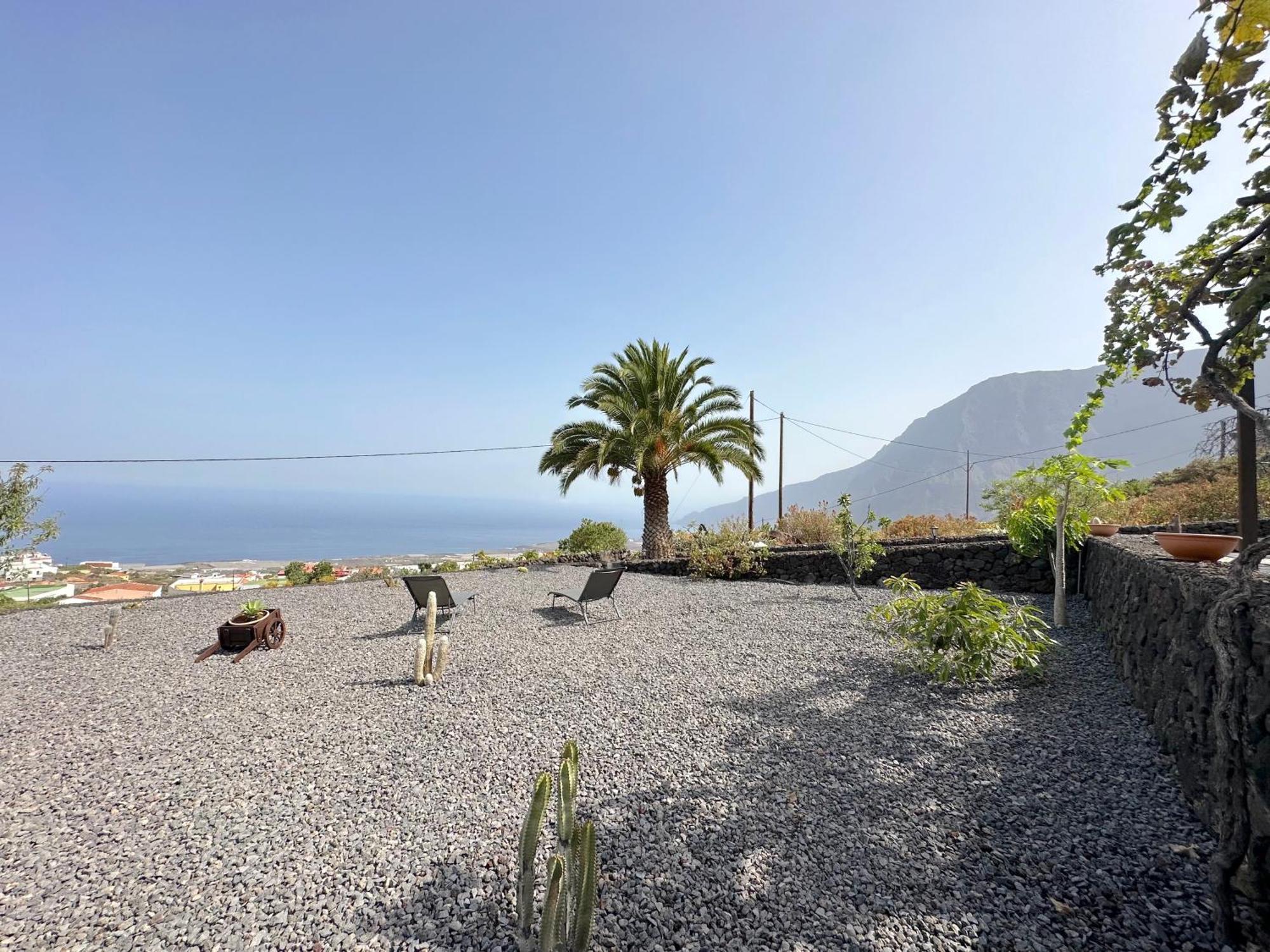 La Casita De Malnombre Holiday home Frontera